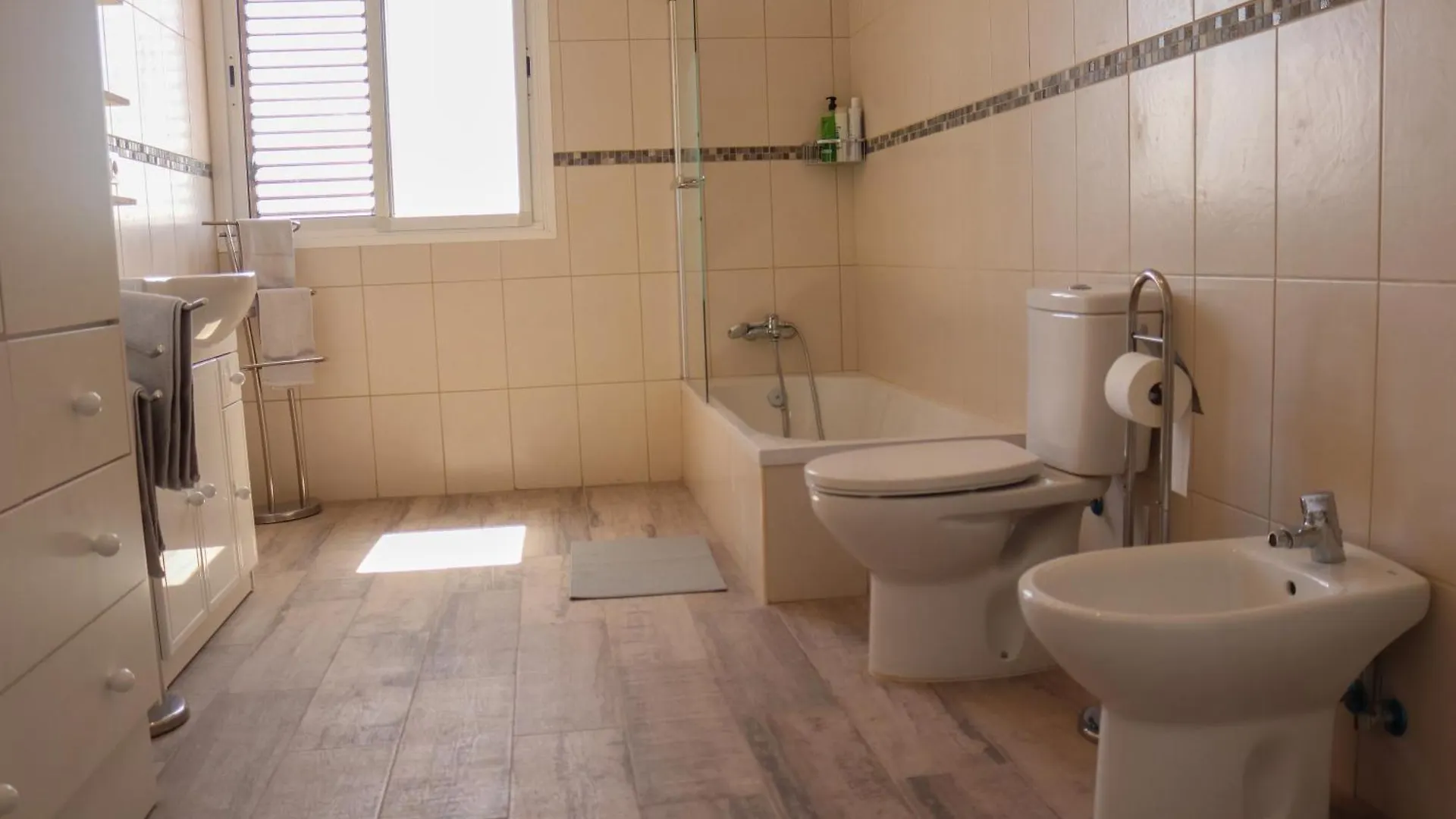 Maruca : En Familia. Apartment Brena Baja Spain
